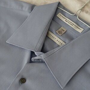 Geoffrey Beene Men's Dress Shirt - L - wrinkle free feature